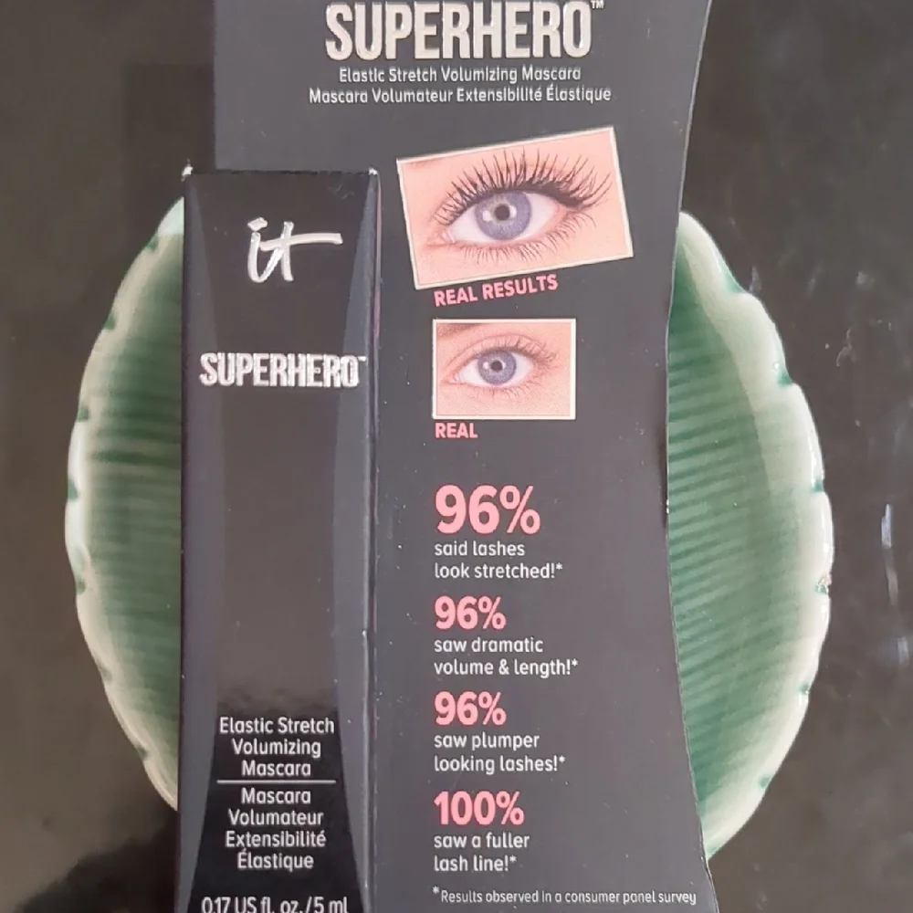 Elastic Stretch Volumizing Mascara